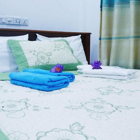 กรีนวูด อุทาวาลาวา ซษฟารี รีสอร์ต Hotel อุดาวาลาเว ภายนอก รูปภาพ